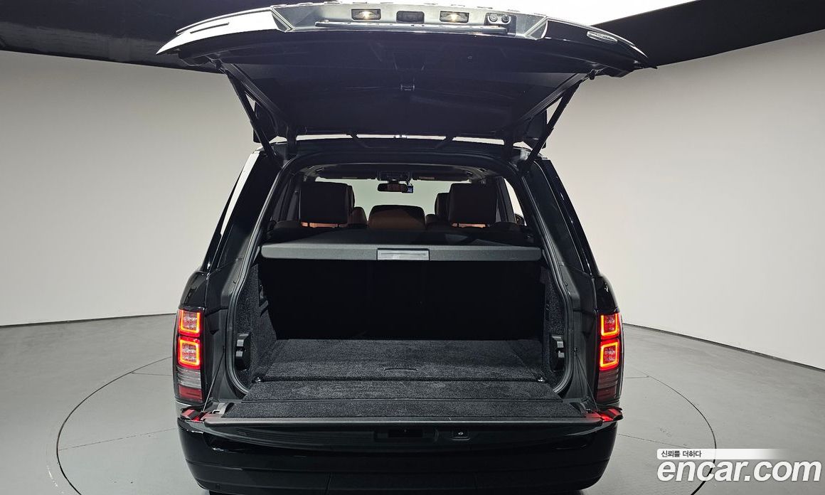 Land Rover Range Rover 4th Gen фото 40