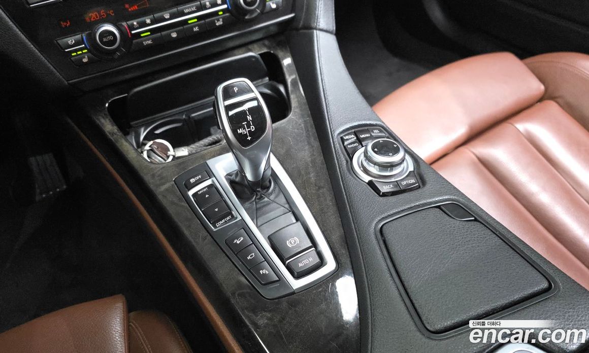 BMW 6-Series (F12) фото 9