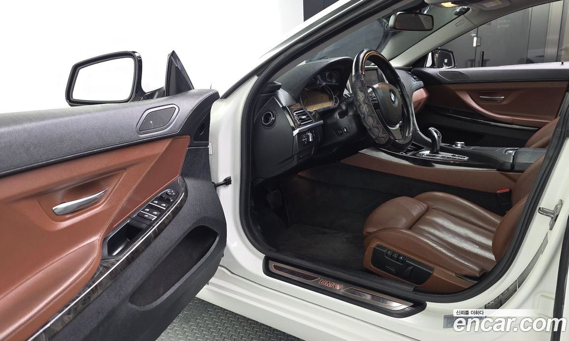 BMW 6-Series (F12) фото 10