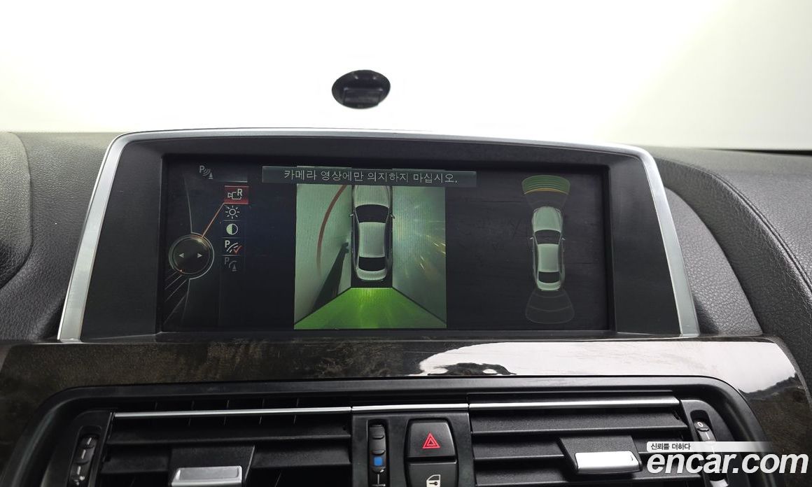BMW 6-Series (F12) фото 16