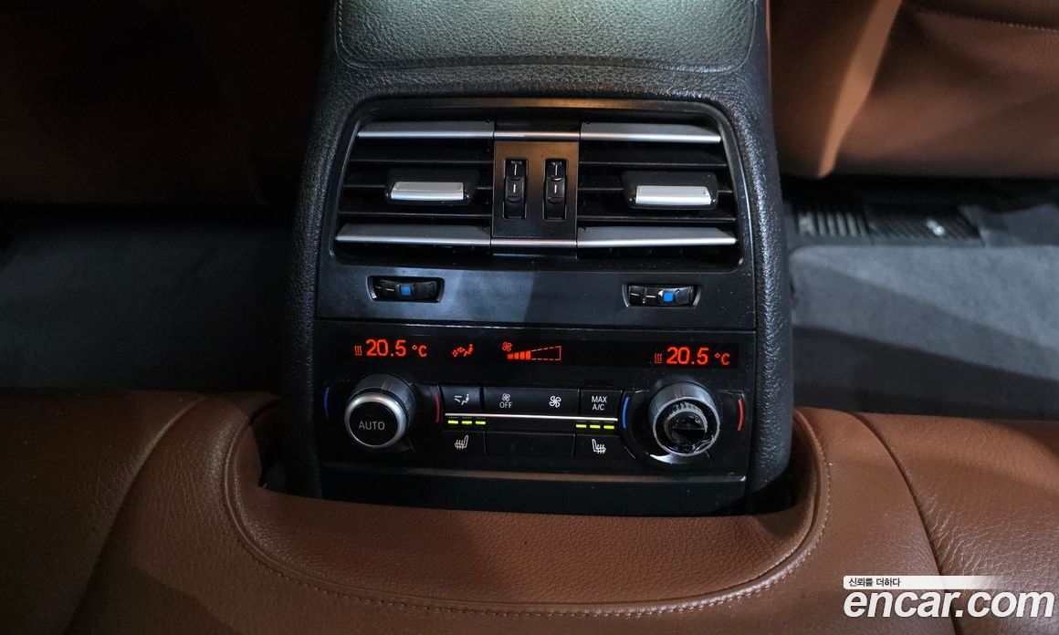 BMW 6-Series (F12) фото 18