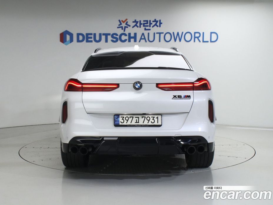 BMW X6M (G06) фото 4