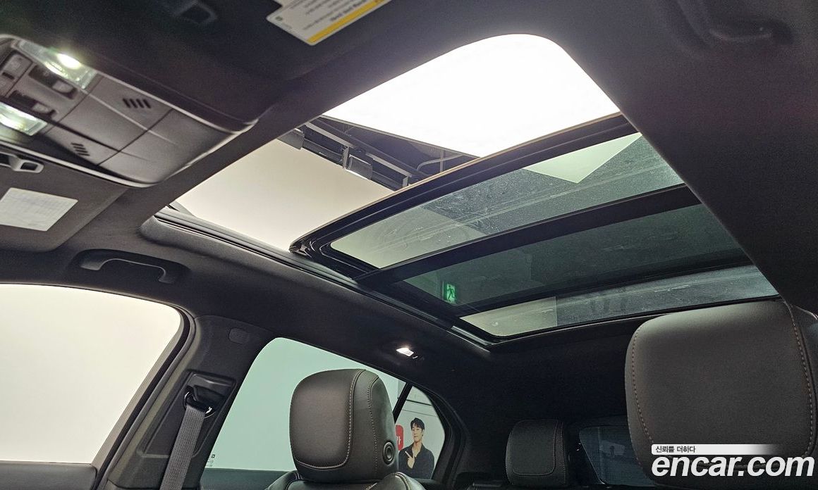Cadillac XT4 фото 19