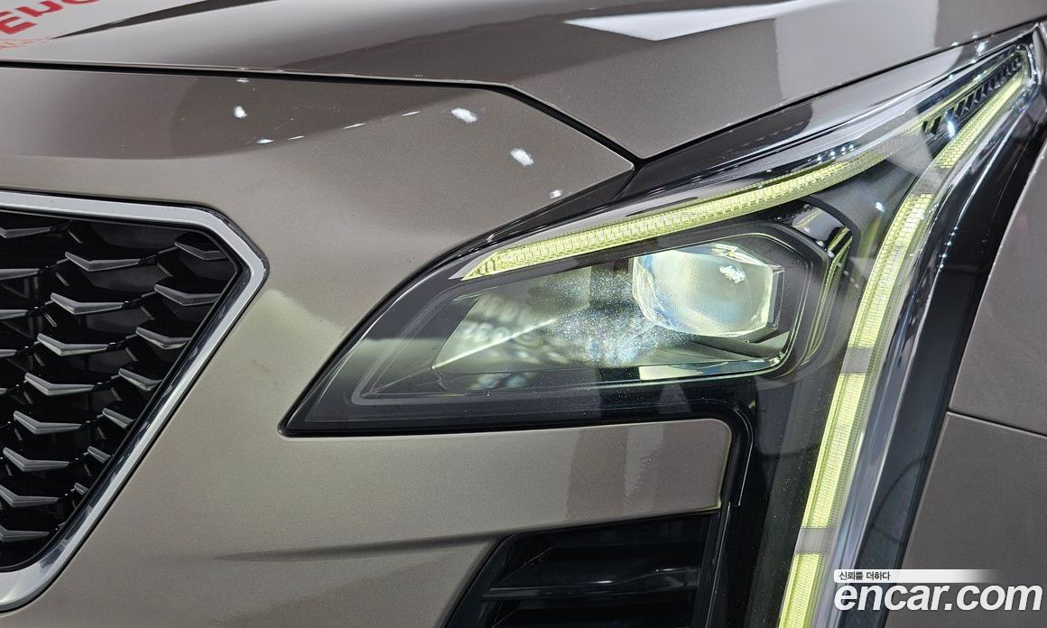 Cadillac XT4 фото 22