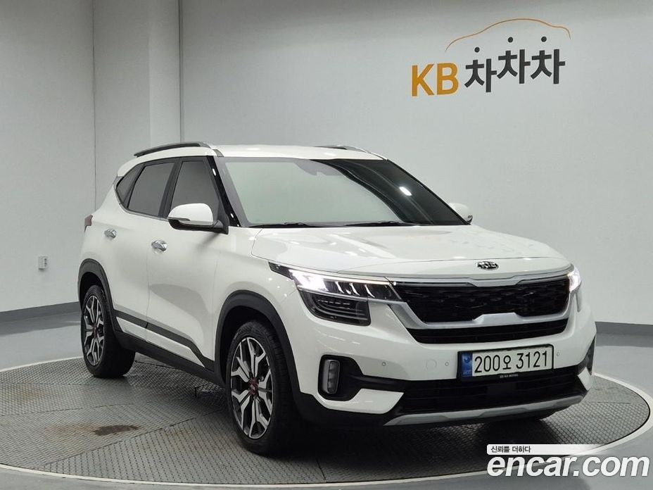 Kia Seltos фото 4