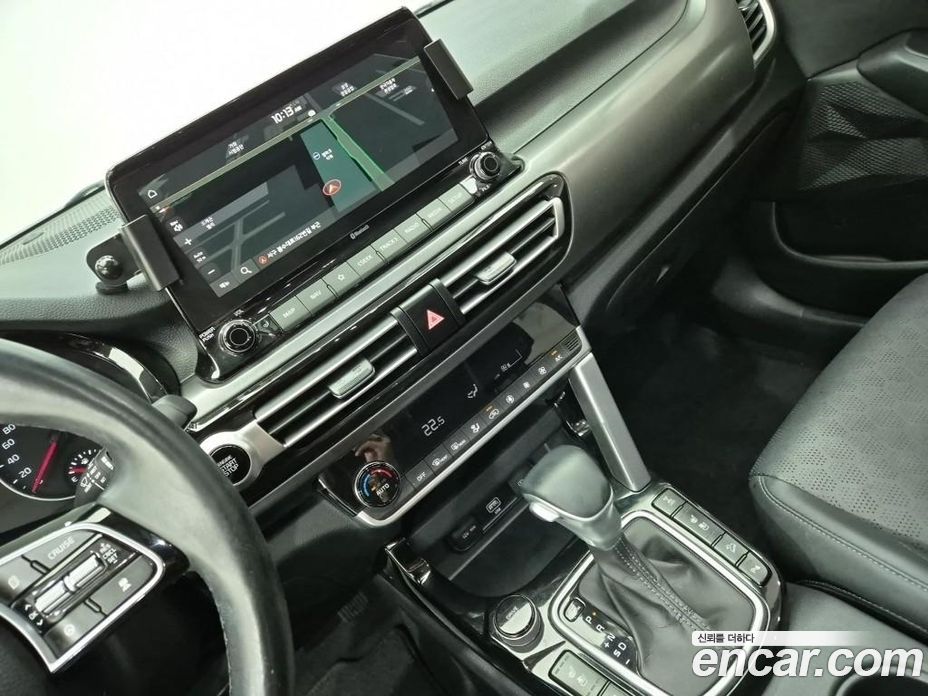 Kia Seltos фото 11