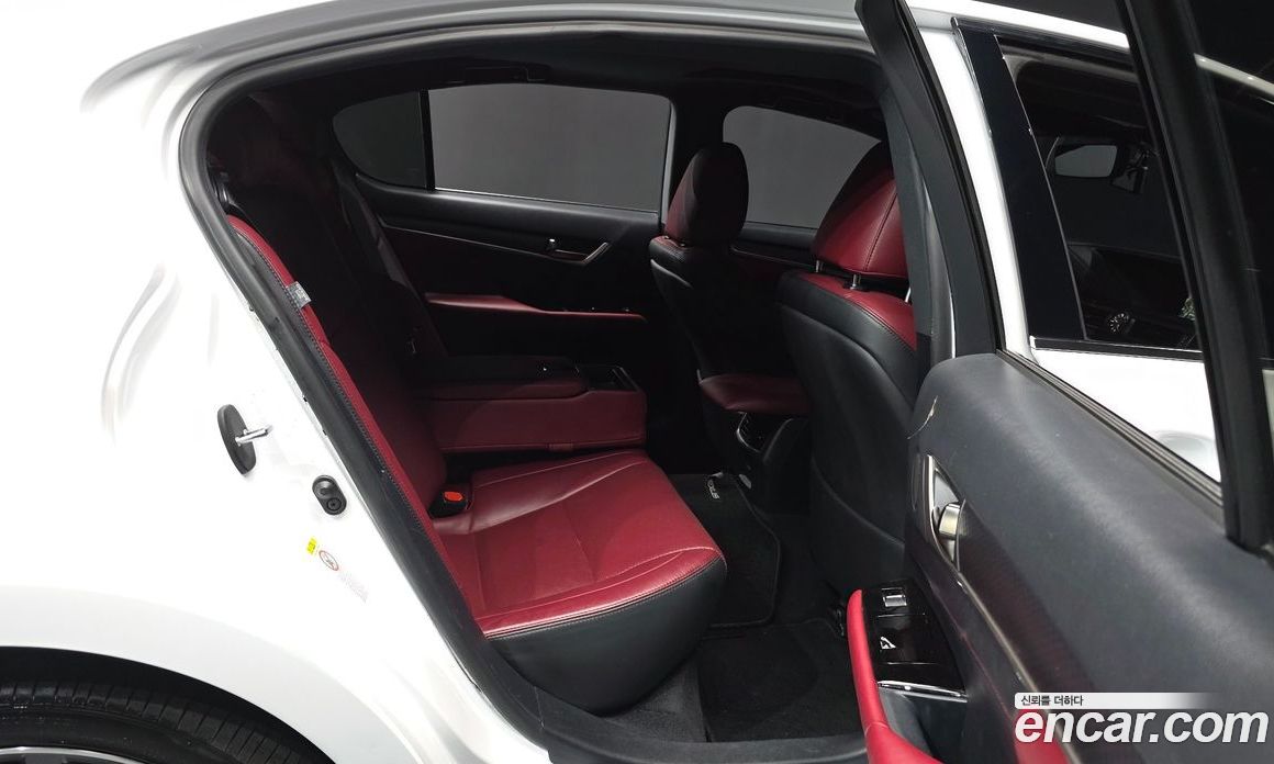 Lexus New GS450h фото 12