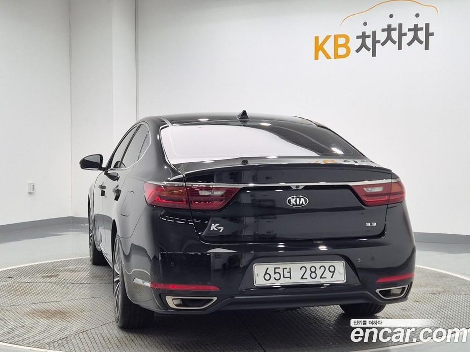 Kia K7 2nd Gen фото 2