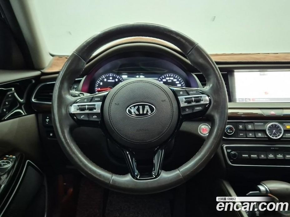 Kia K7 2nd Gen фото 9