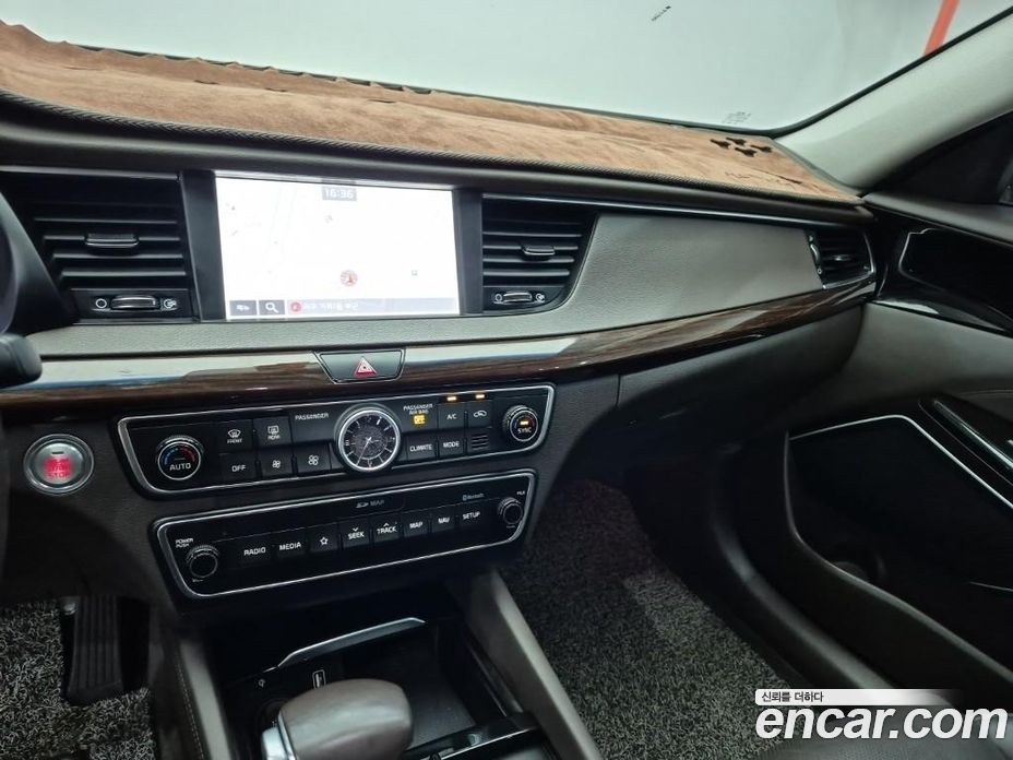 Kia K7 2nd Gen фото 10