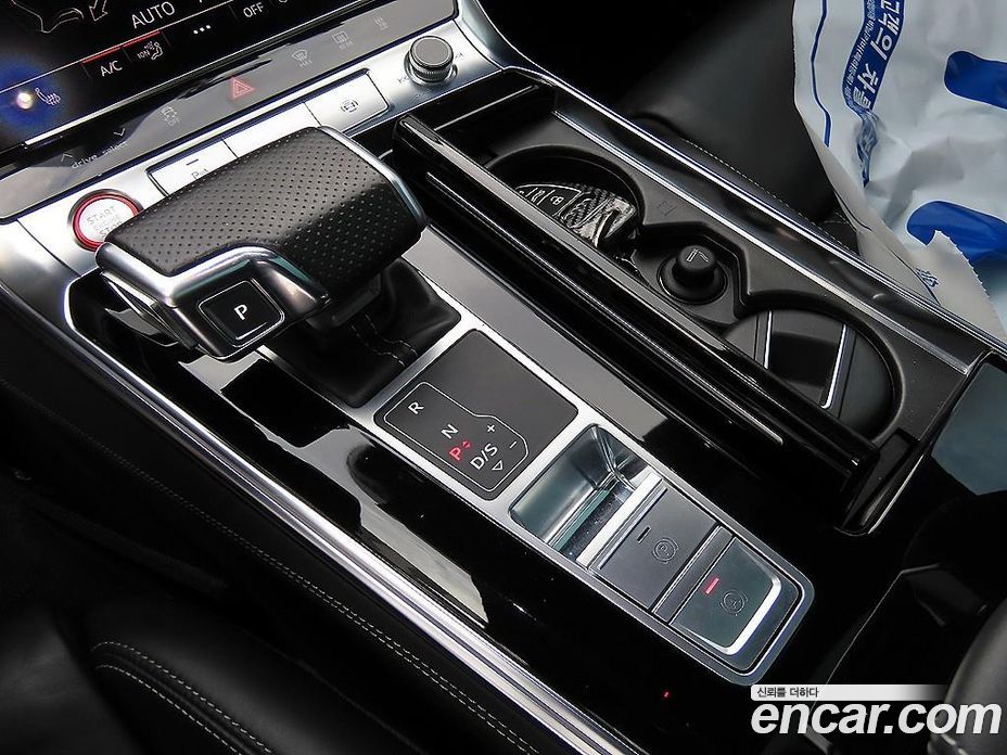 Audi S7 (4K) фото 11