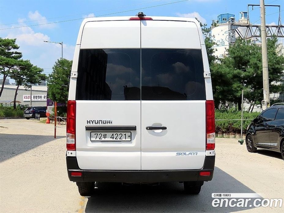 Hyundai Solati фото 4