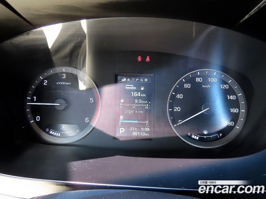 Hyundai Solati фото 11