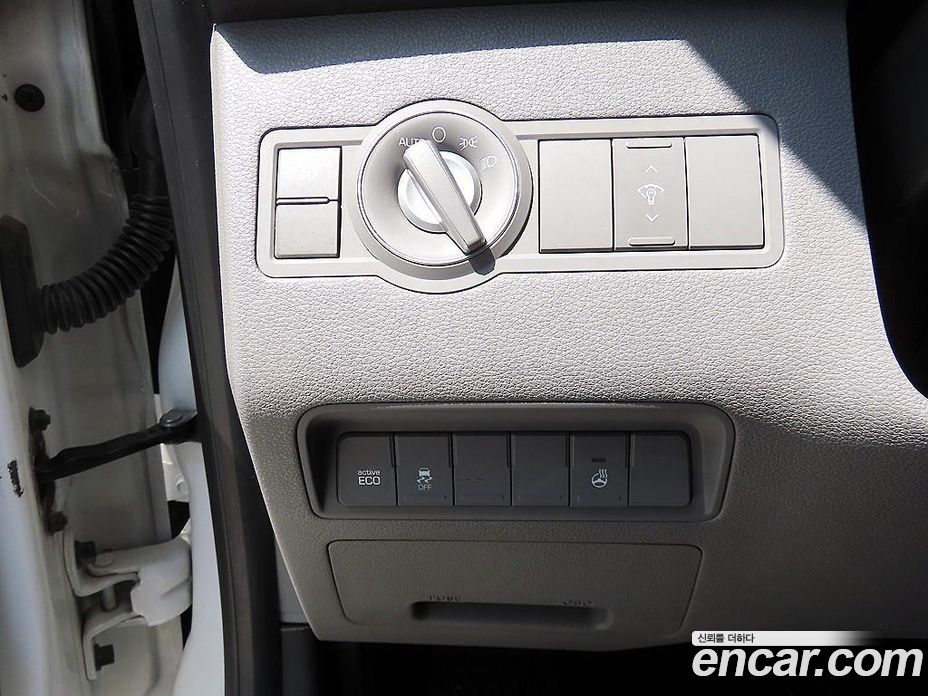 Hyundai Solati фото 14