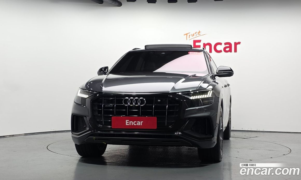 Audi Q8 (4M) фото 2