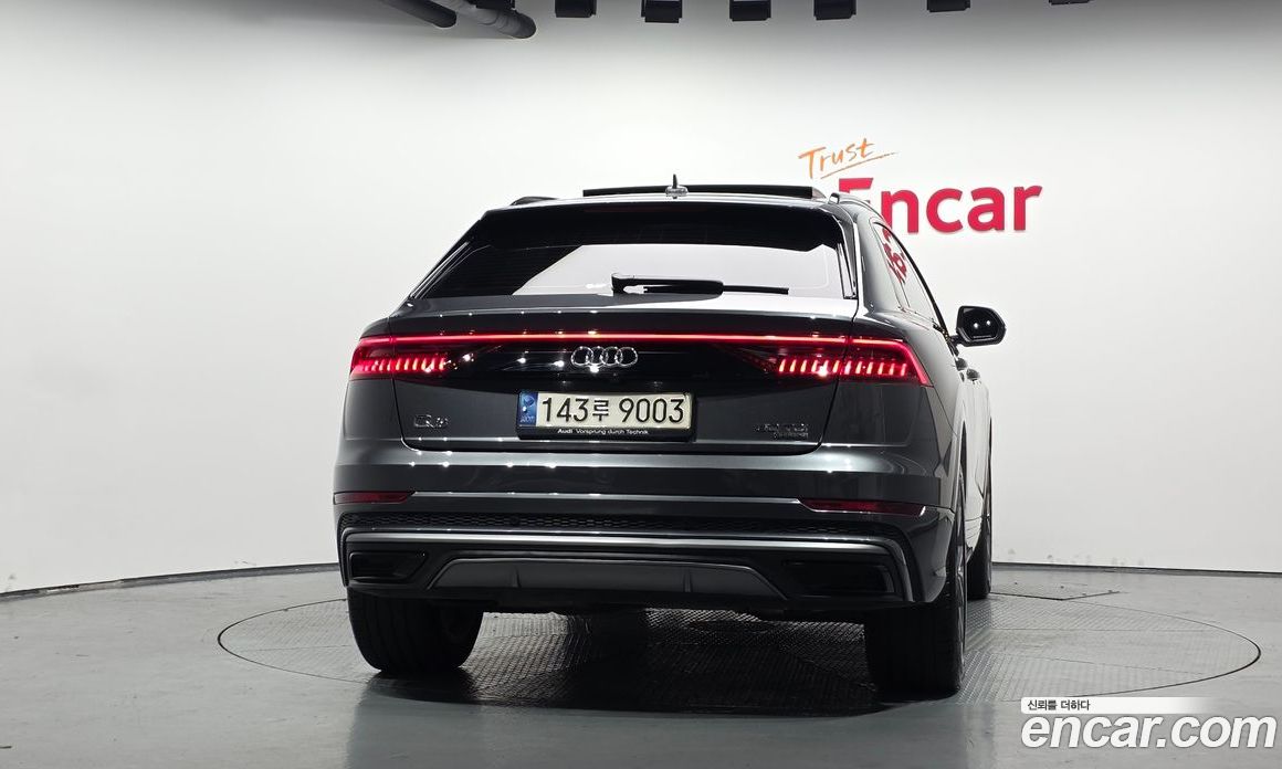 Audi Q8 (4M) фото 3