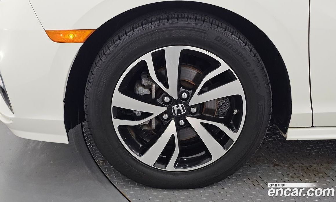 Honda Odyssey фото 5