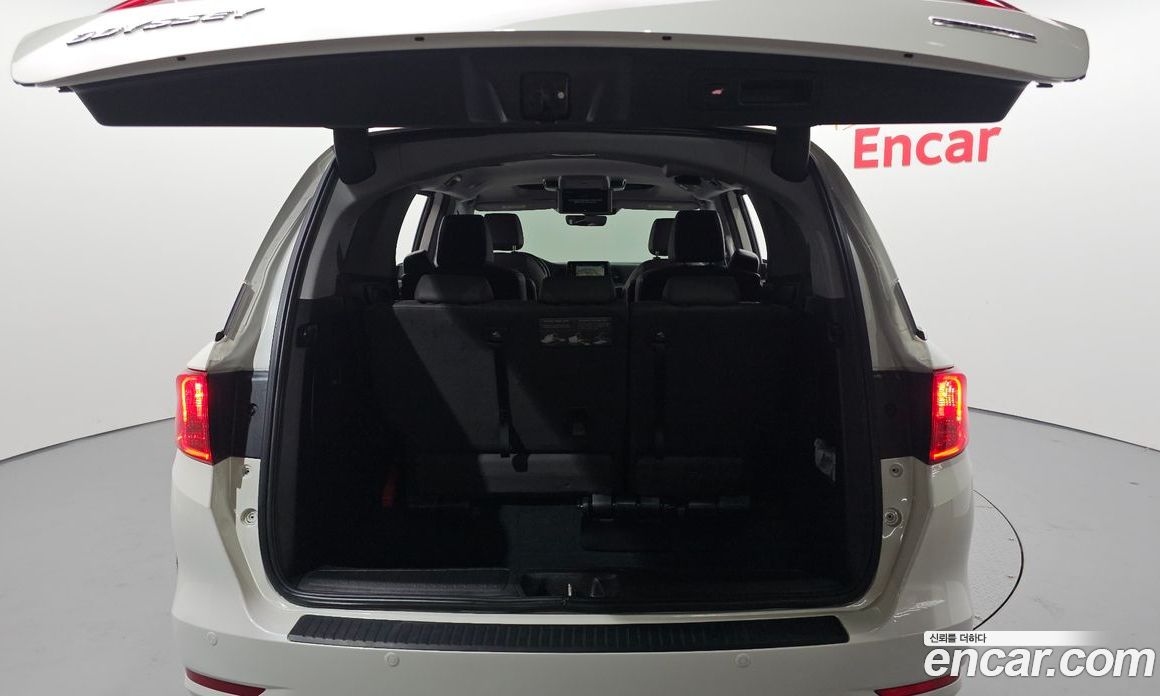 Honda Odyssey фото 20
