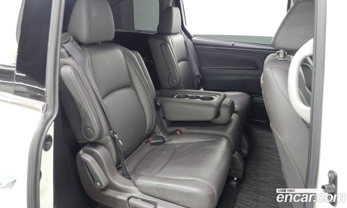 Honda Odyssey фото 29