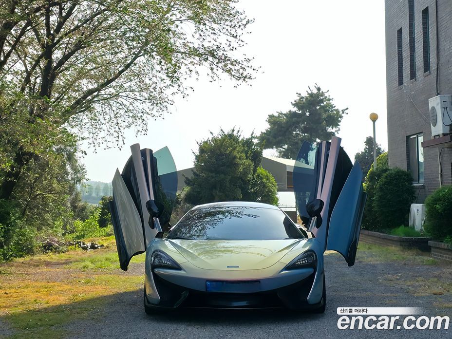McLaren 570S фото 4