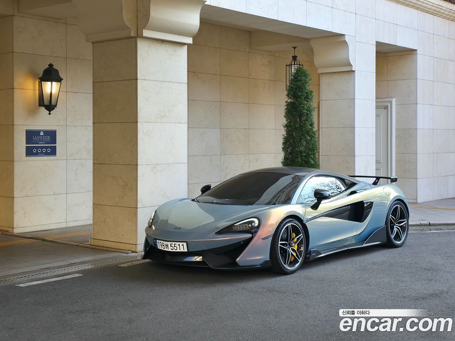 McLaren 570S фото 10