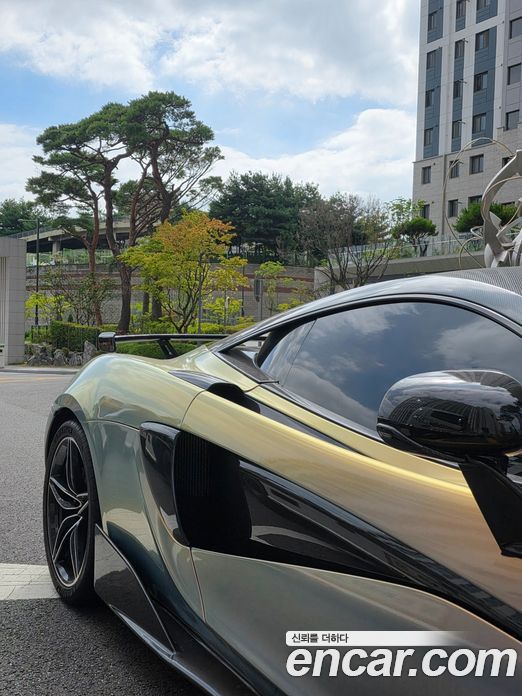 McLaren 570S фото 11