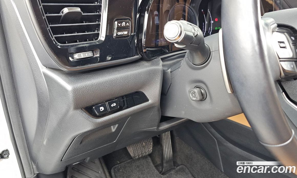 Lexus NX350h 2nd Gen фото 27