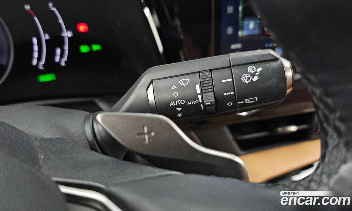 Lexus NX350h 2nd Gen фото 36