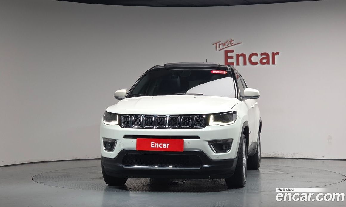 Jeep Compass 2nd Gen фото 2