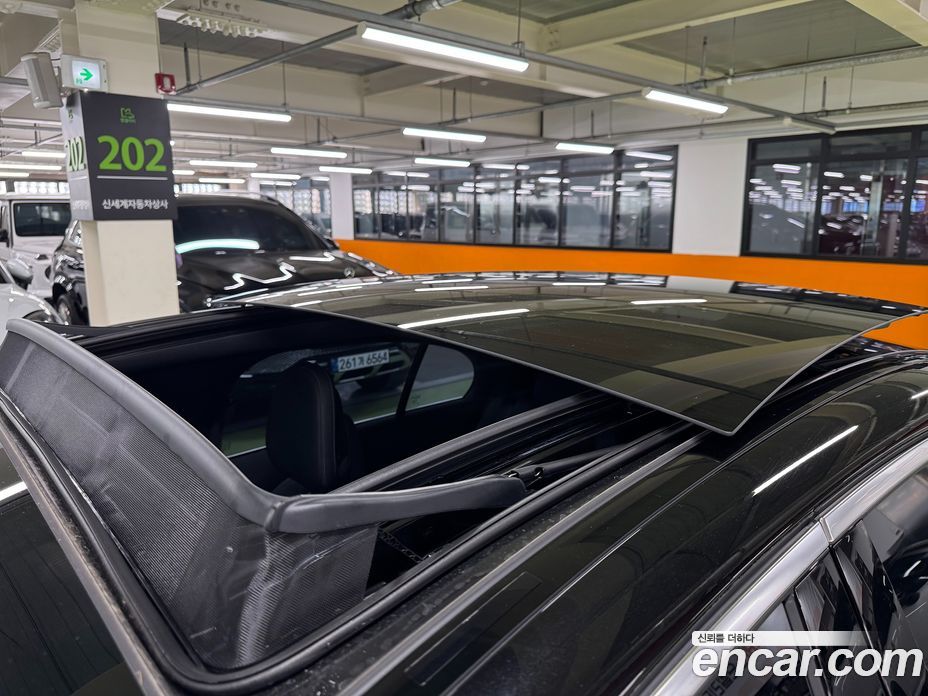 Mercedes-Benz E-Class W214 фото 5