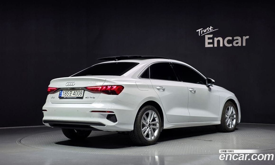 Audi A3 (8Y) фото 2