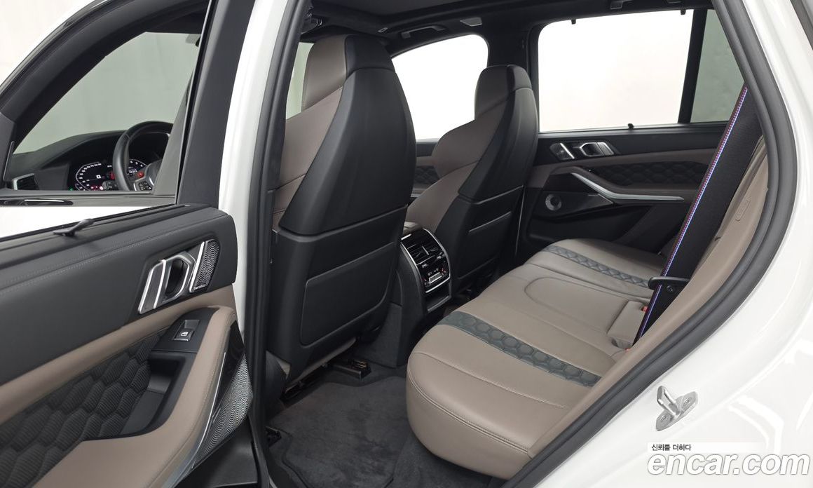 BMW X5M (G05) фото 26