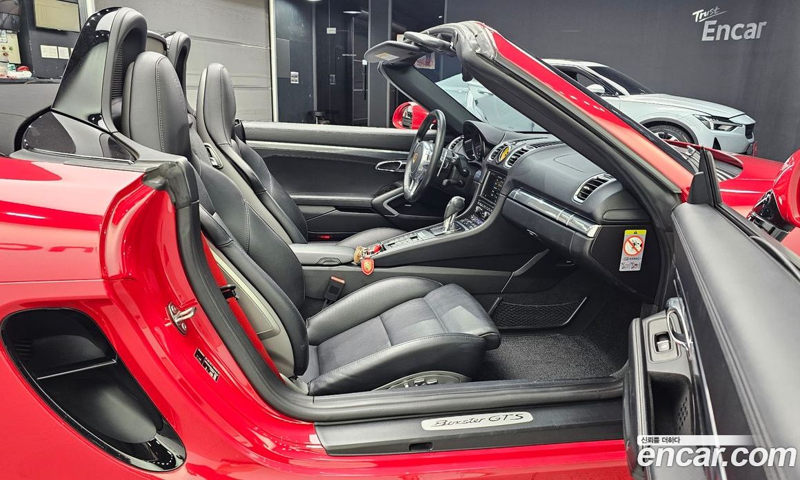 Porsche Boxster фото 11