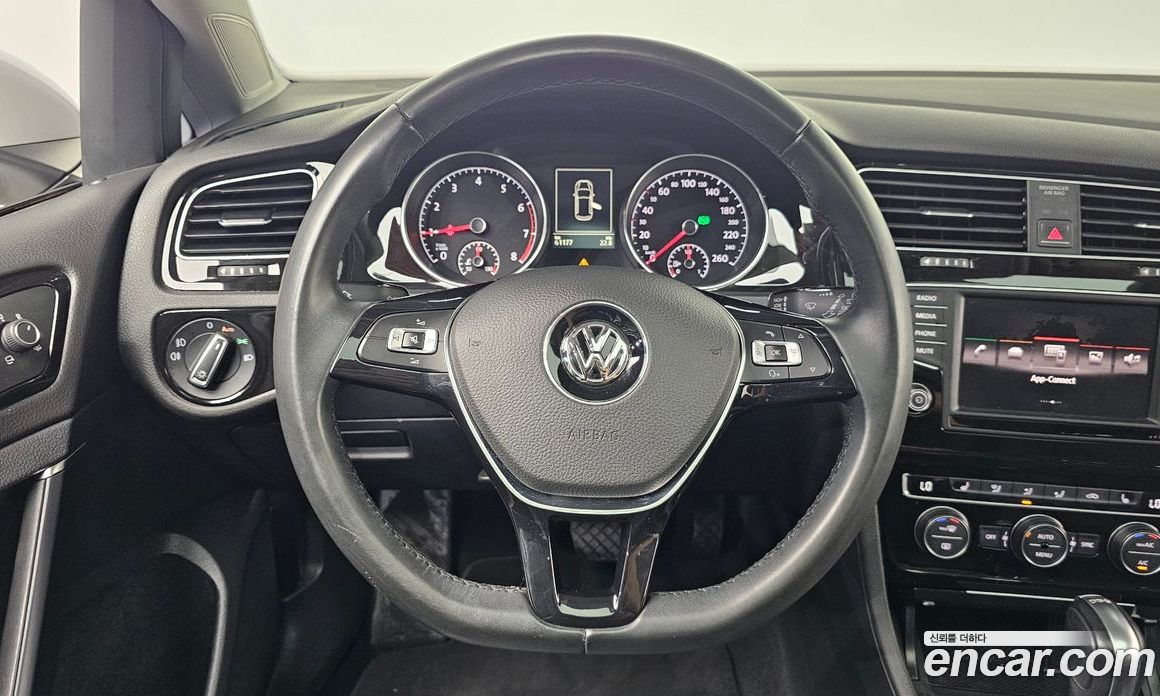 Volkswagen Golf 7th Gen фото 12