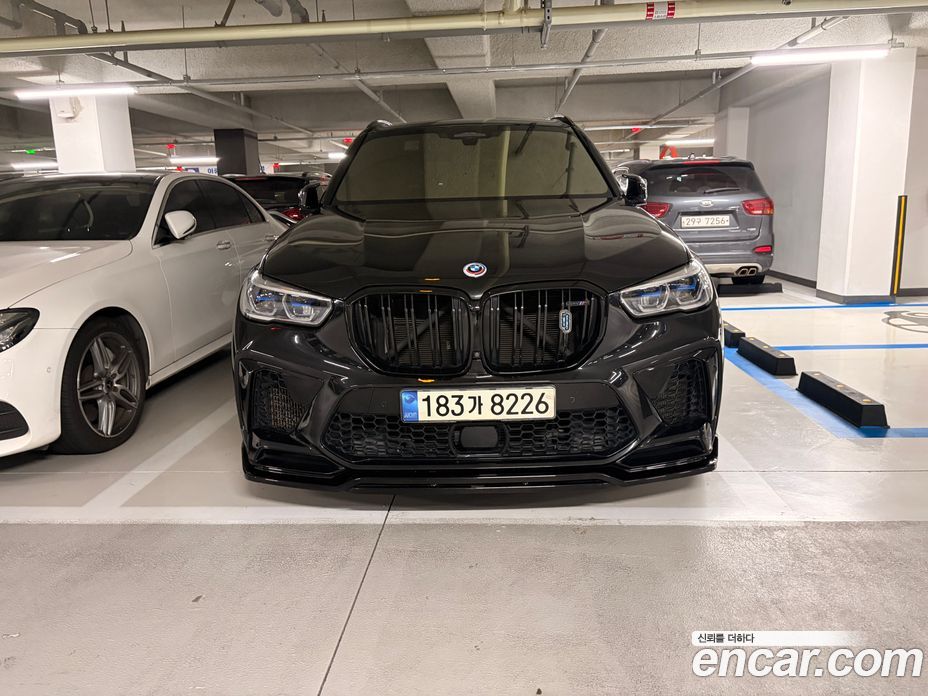 BMW X5M (G05) фото 3