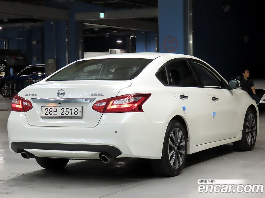 Nissan Altima (L33) 5th Gen фото 4