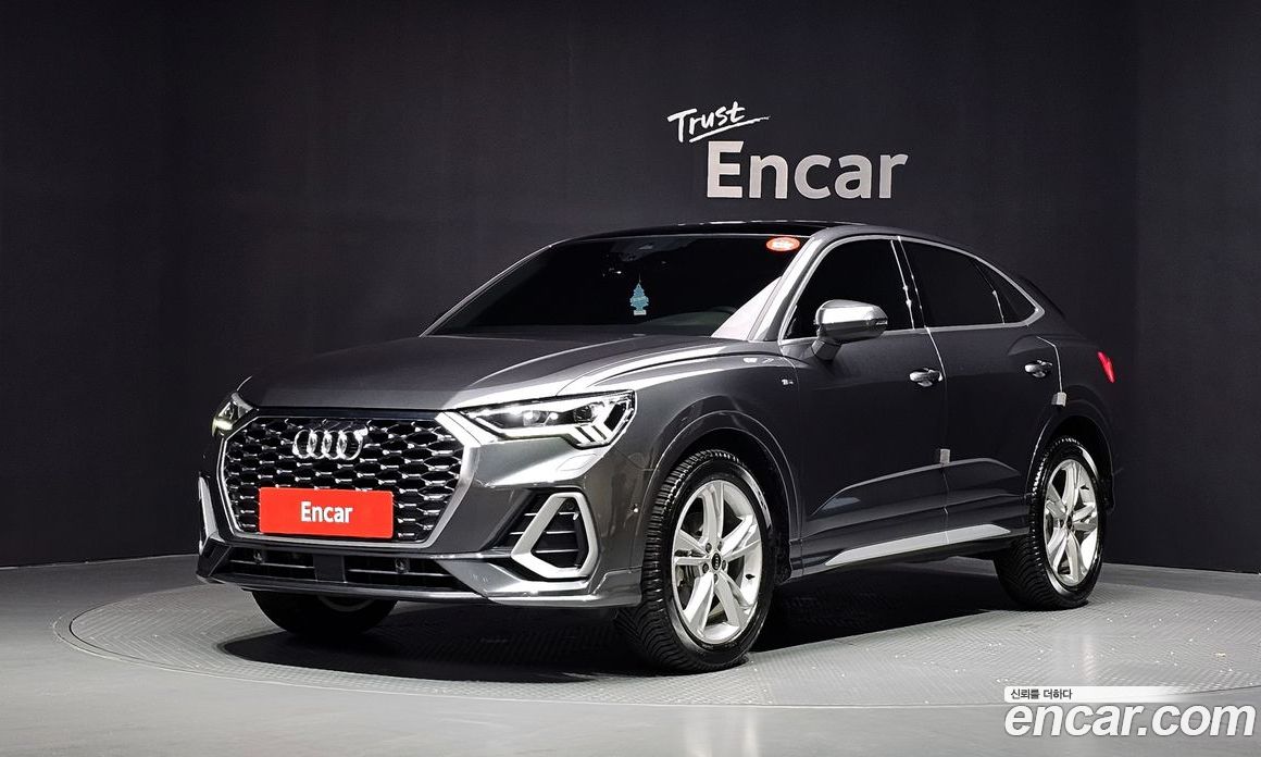 Audi Q3 (F3)