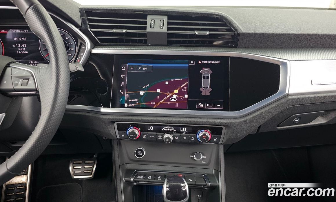 Audi Q3 (F3) фото 15