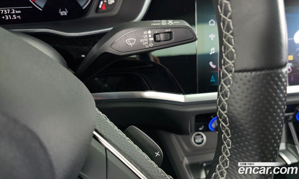 Audi Q3 (F3) фото 30