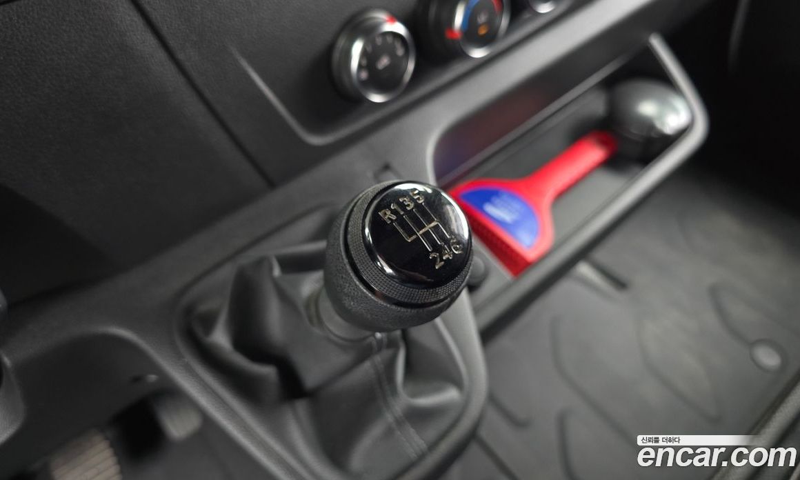 Renault Korea (Samsung) Master фото 9