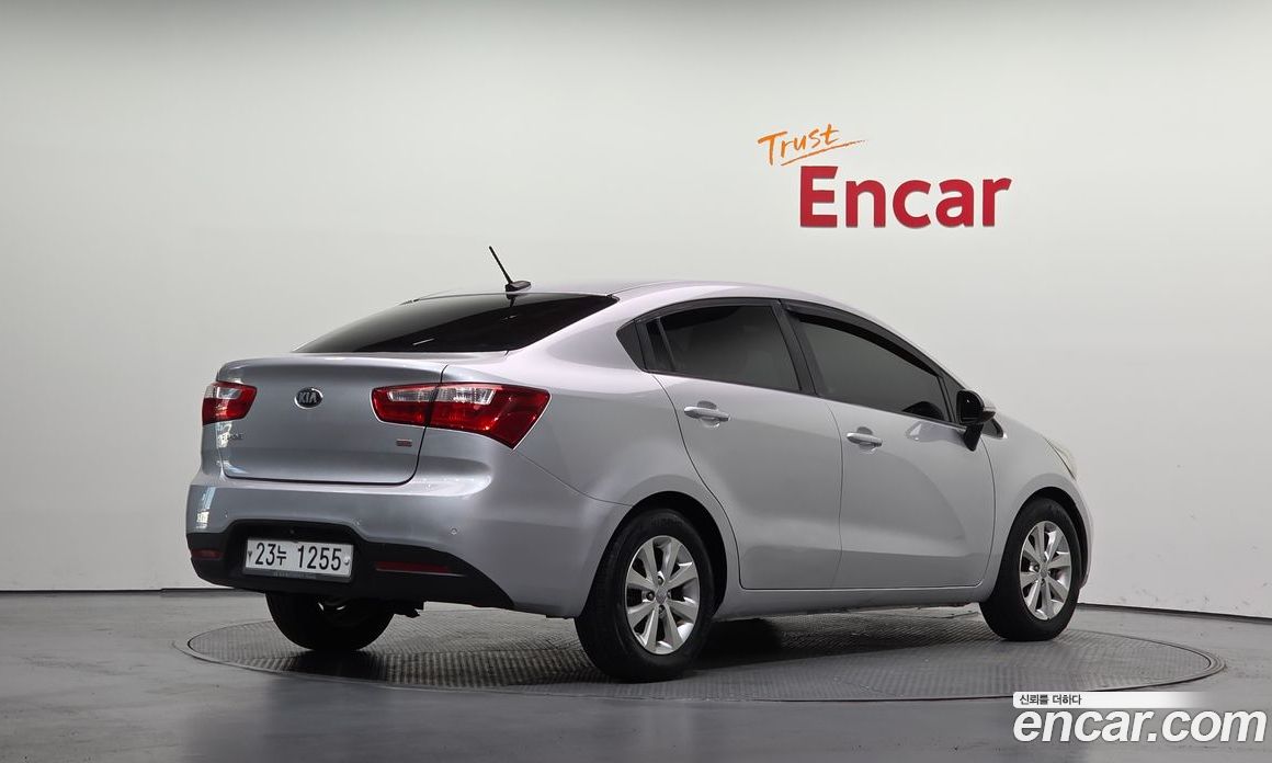 Kia Pride 3rd Gen фото 2