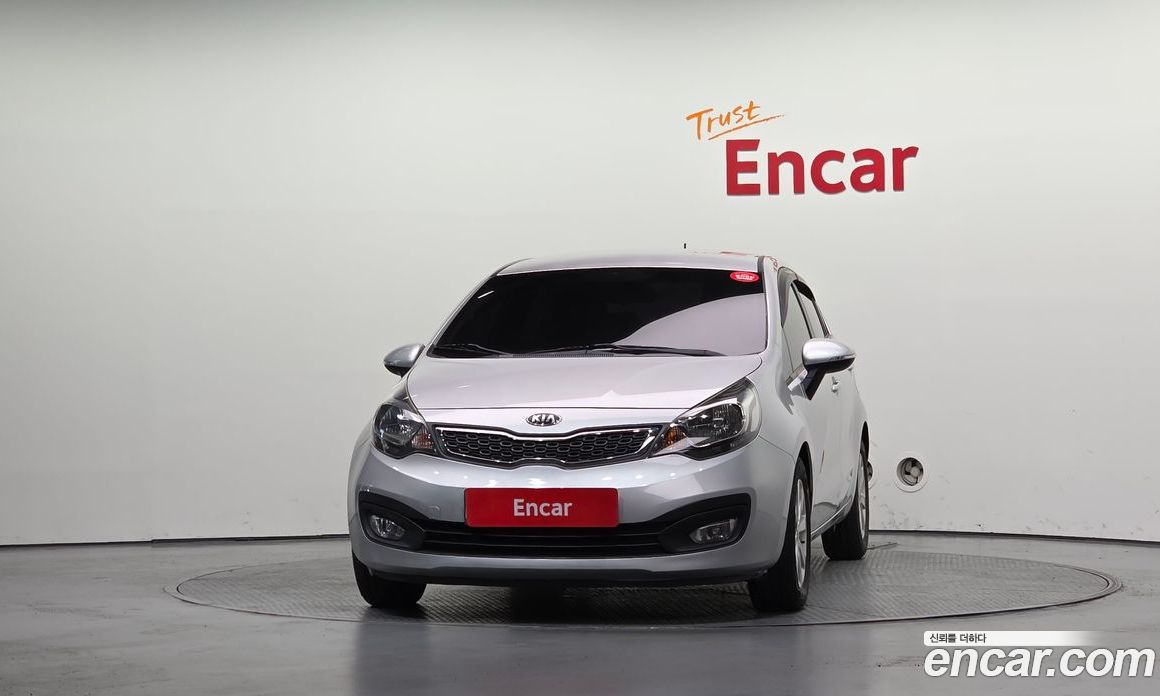 Kia Pride 3rd Gen фото 3