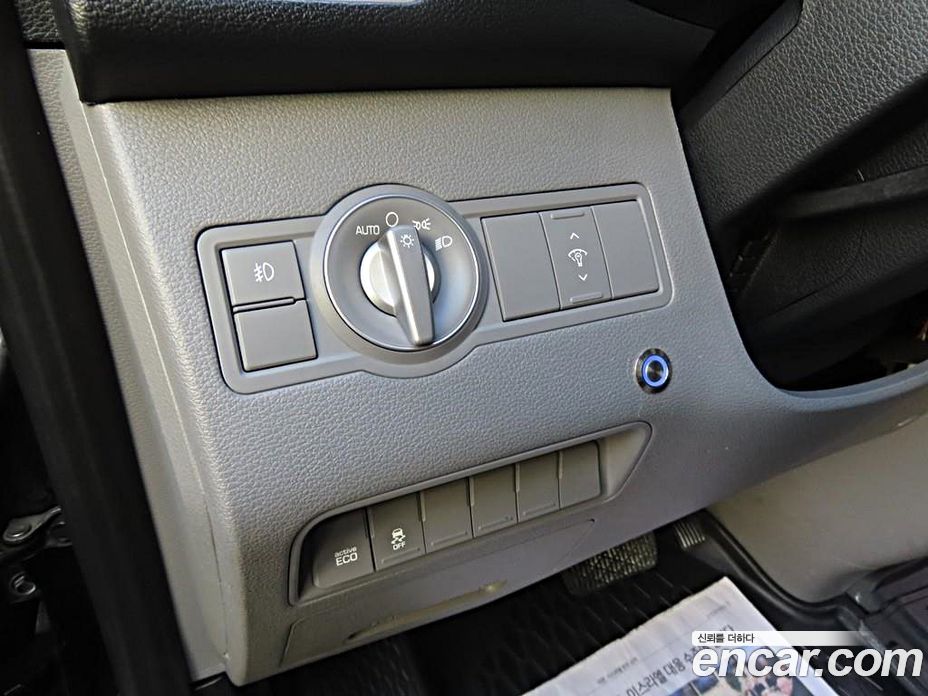 Hyundai Solati фото 11