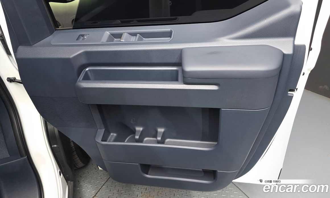 Kia PV5 фото 24