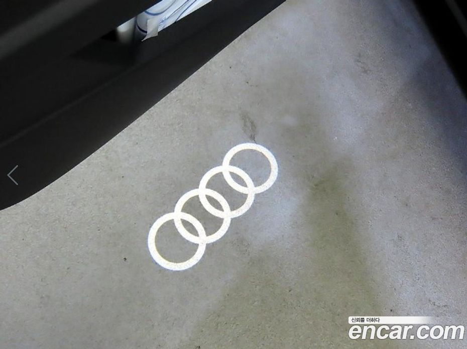 Audi A3 (8Y) фото 17