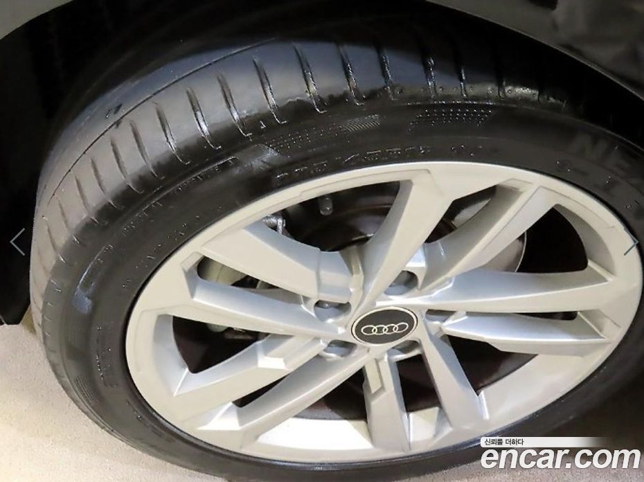 Audi A3 (8Y) фото 20