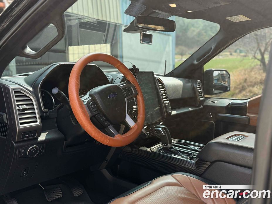Ford F150 фото 9