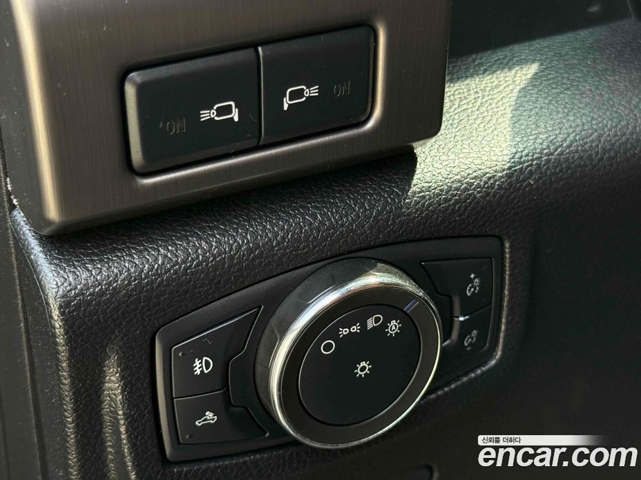 Ford F150 фото 12