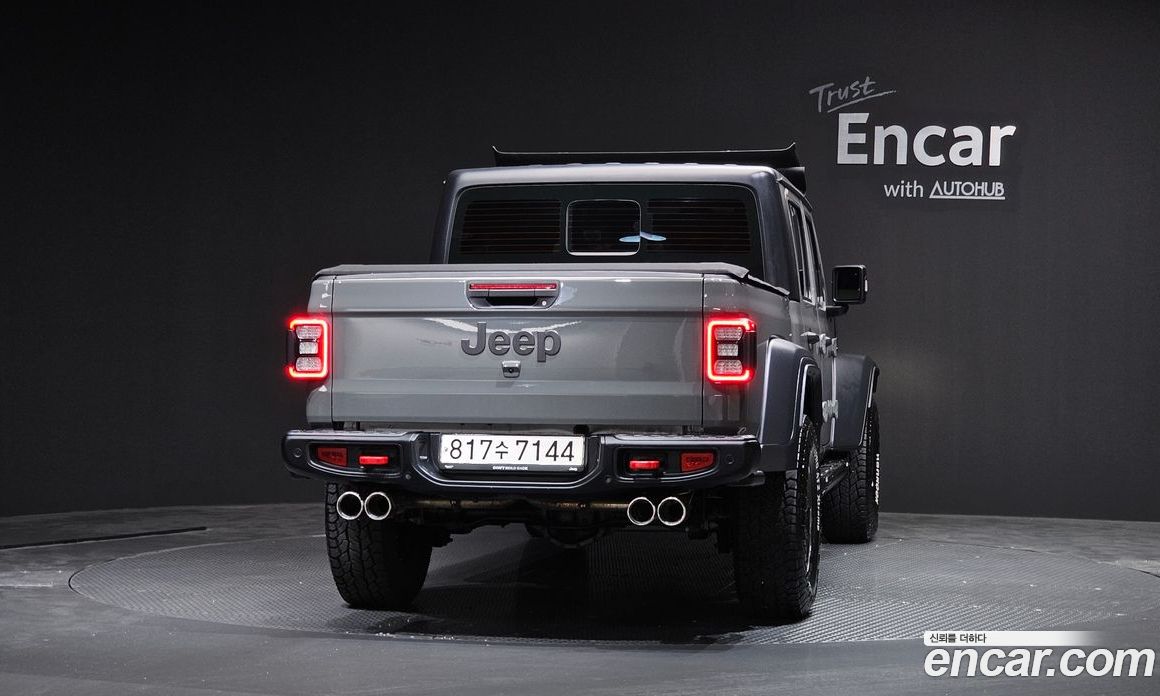Jeep Gladiator (JT) фото 4