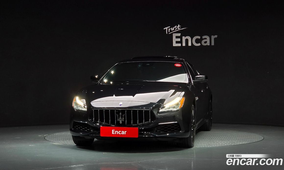 Maserati Quattroporte фото 3